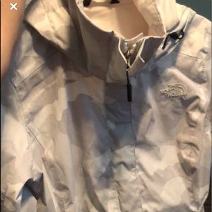North face windbreaker women’s
